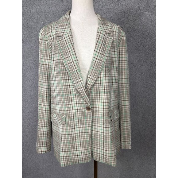 ON 34th Jackets & Blazers - On 34th Women's Plaid Boyfriend Blazer Size Large Multicolor Single Button NWT's